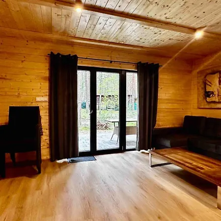 Holiday home Wpadnij Do Lasu , Sosenka